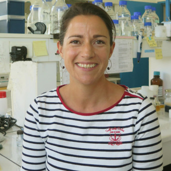 Anouchka Guyon-Debast